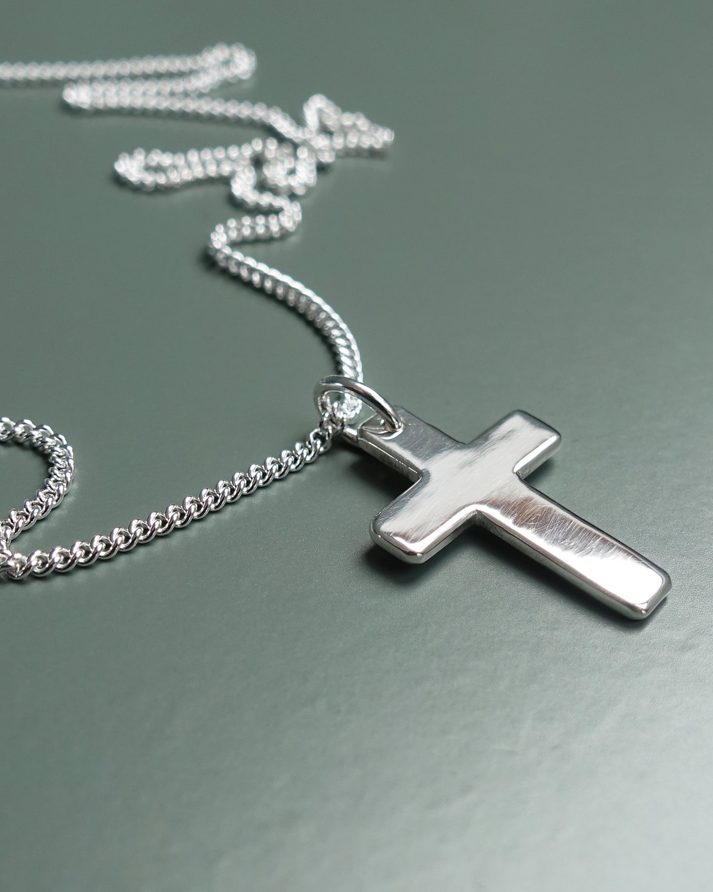 CRUCIFIX NECKLACE